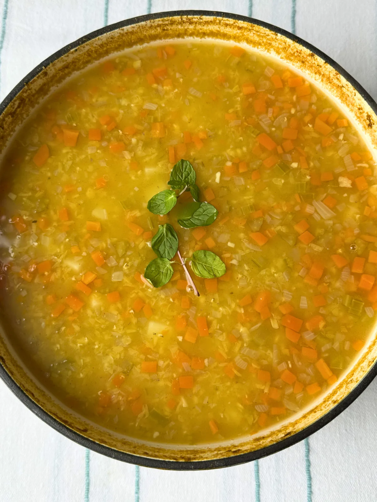 Суп из чечевицы с овощами